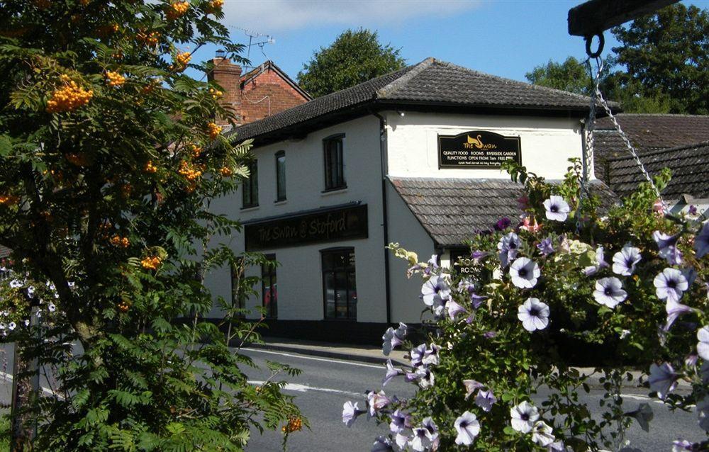 The Swan At Stoford Hotel Stapleford  ภายนอก รูปภาพ