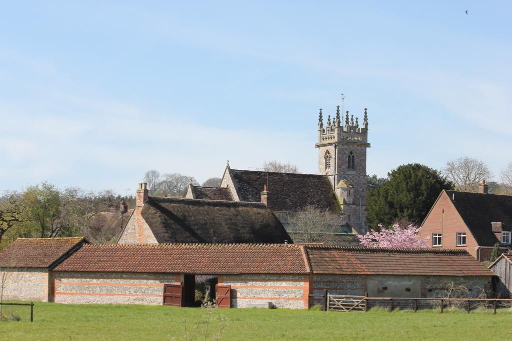 The Swan At Stoford Hotel Stapleford  ภายนอก รูปภาพ