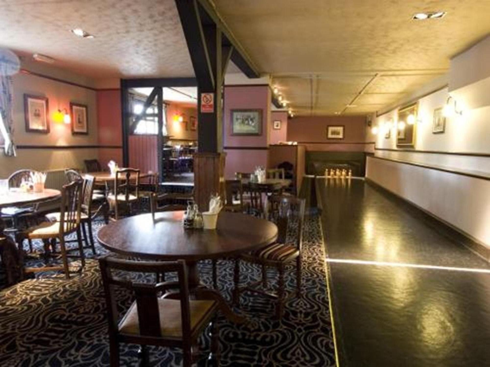 The Swan At Stoford Hotel Stapleford  ภายนอก รูปภาพ